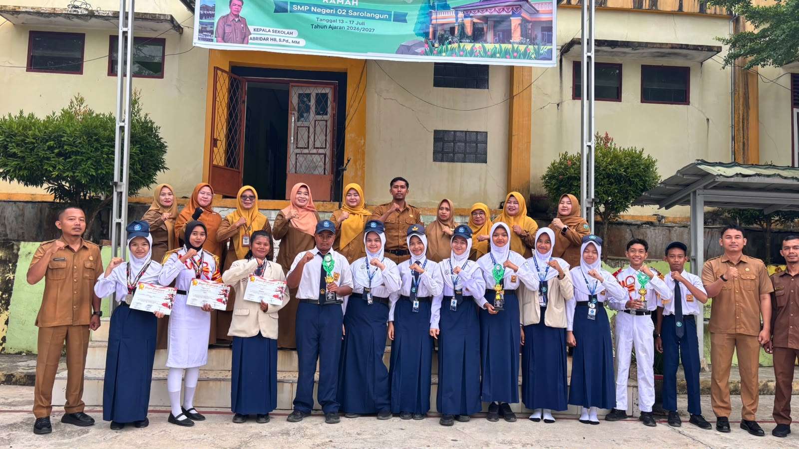 Momen 2